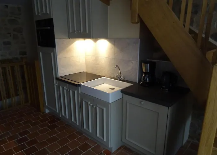 Saint Julien * דומפרונט